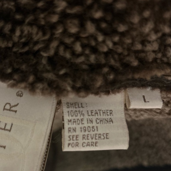 🌶️ Vintage Doncaster Dark Brown Leather Shearling Coat. Size Large. - Picture 3 of 6